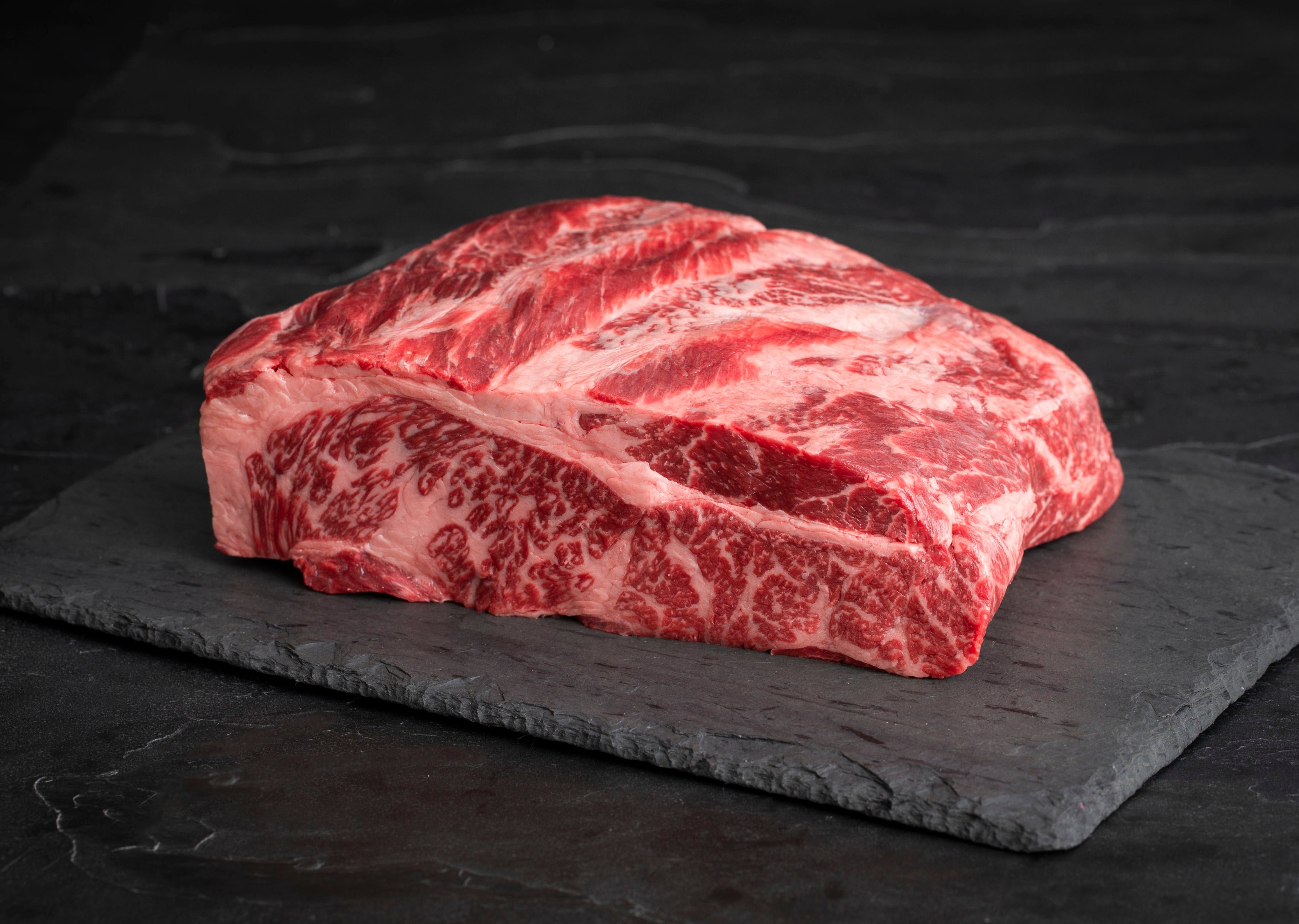 Futari Wagyu chuck rib meat cross cut